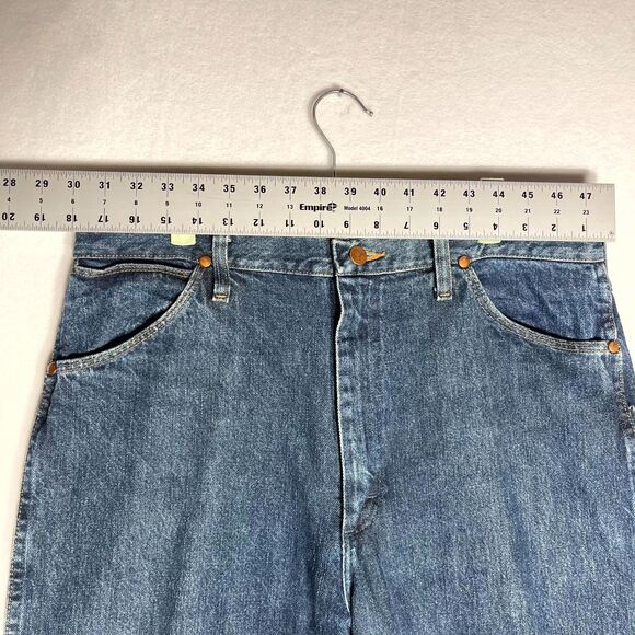 Wrangler Vintage Blue Jeans Mens Size 36 x 32 - Picture 9 of 11